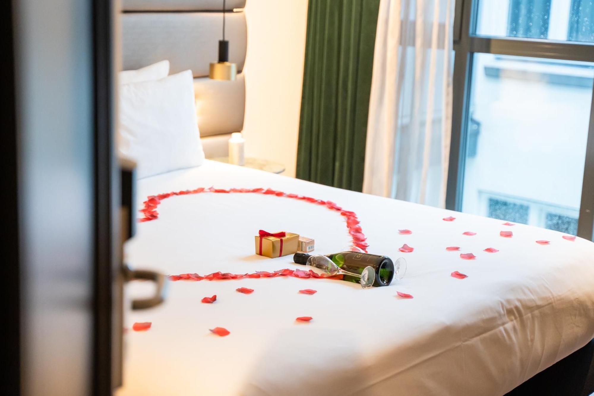 Boutique Hotel Corona Den Haag Ngoại thất bức ảnh