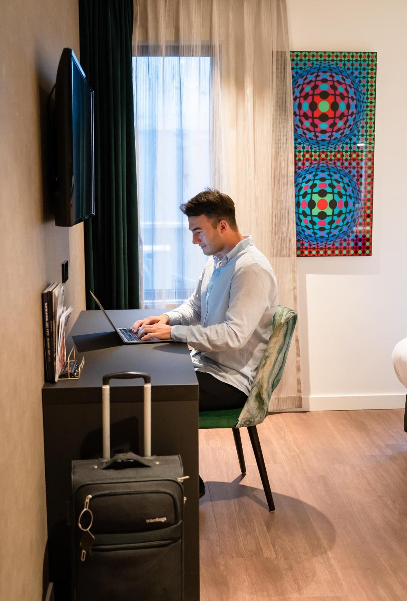 Boutique Hotel Corona Den Haag Ngoại thất bức ảnh
